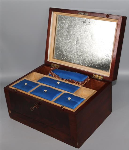 A Victorian mahogany jewellery box